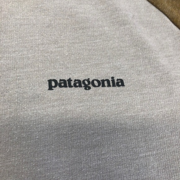 Patagonia Organic Cotton Long‎ Sleeve Raglan Tee Shirt Logo Back Size S - Picture 8 of 12